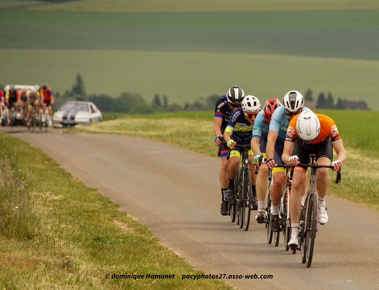 photo gallery image 01